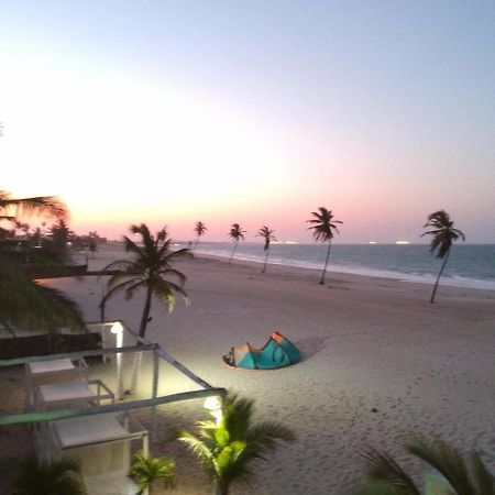 Hotel Pousada Onna Beach Кумбуко Экстерьер фото